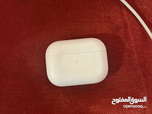 airpods pro 1 بحاله ممتازه فرده وحده