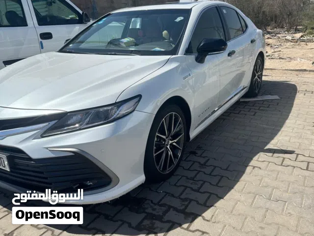 2023 تويوتا كامري GLE