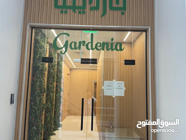 مساحه  كبيره  لنشاط تجاري في القبو للايجار ، سوق الخوض 330 متر م  مع وجود  مدخل خاص ومصعد للبضائع