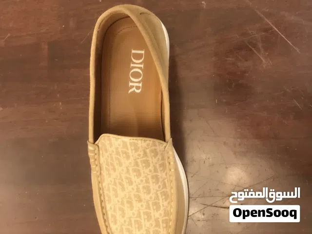 حذاء لوفر "ديور  Dior Granville Loafer(( "جرانفيل باللون البيج