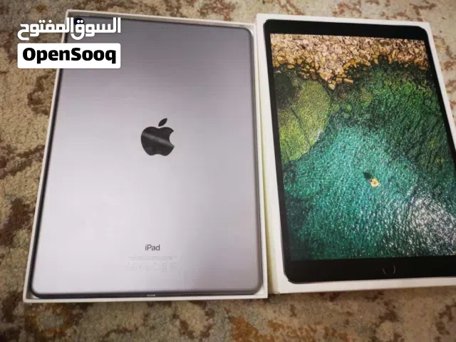 ايباد برو فل نضافة بسعر مغري