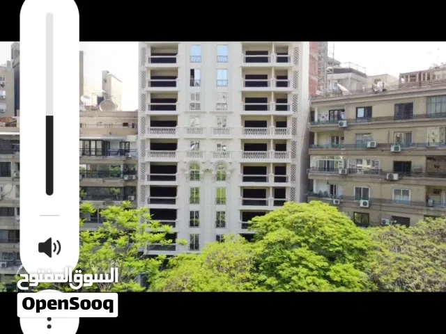 شقق للبيع مساحات مختلفه 240 م 222 م 200 م 130 م  موجود متشطبه وغير متشطبه  حصه في الارض والجراچ