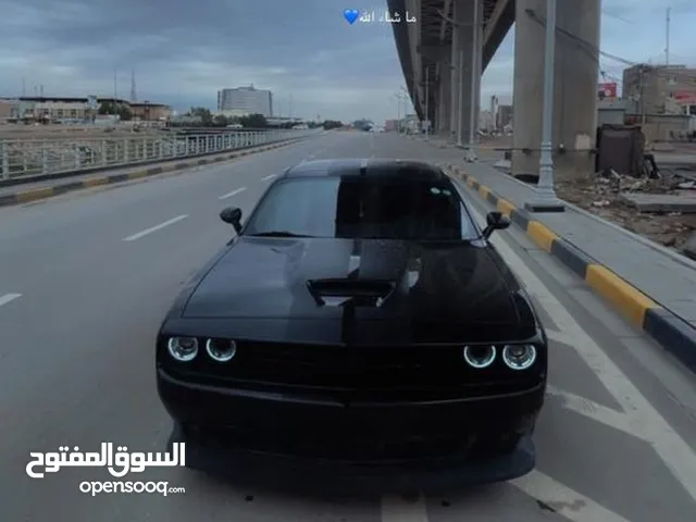 سياره دوج جالنجر