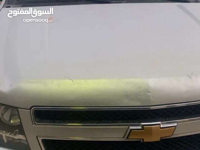 جمس تاهو طويل موديل 2013 بدون دبل LT للون فضي ممشى 220 الف البدي بدون رشات ب