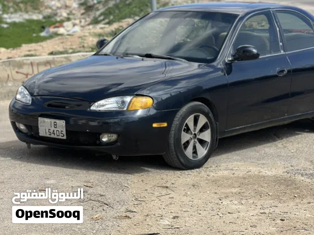 1995 هيونداي افانتي Standard
