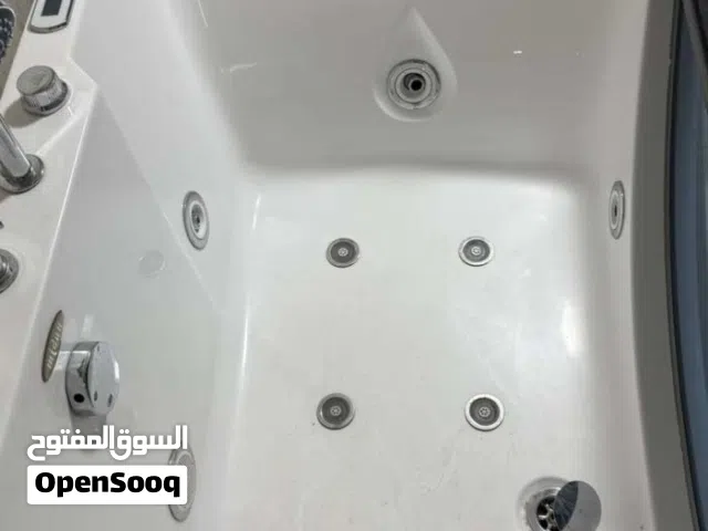جاكوزي الاستعمال خفيف