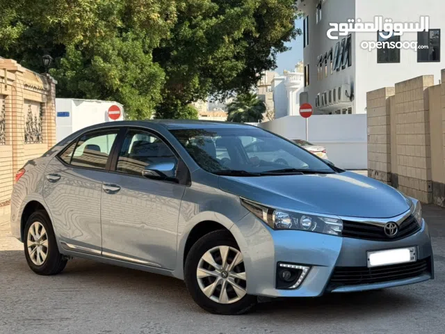 TOYOTA CORROLA 2016 1.6L - EXCELLENT CONDITION - URGENT SALE - CLEAN FAMILY USED CAR!