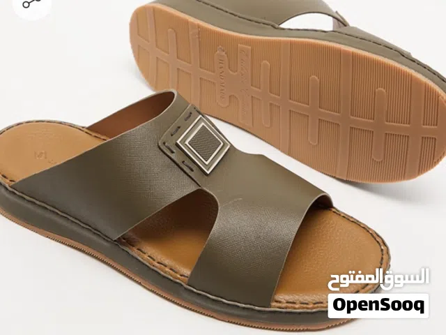 نعال جميله وجودتها عاليه جدا