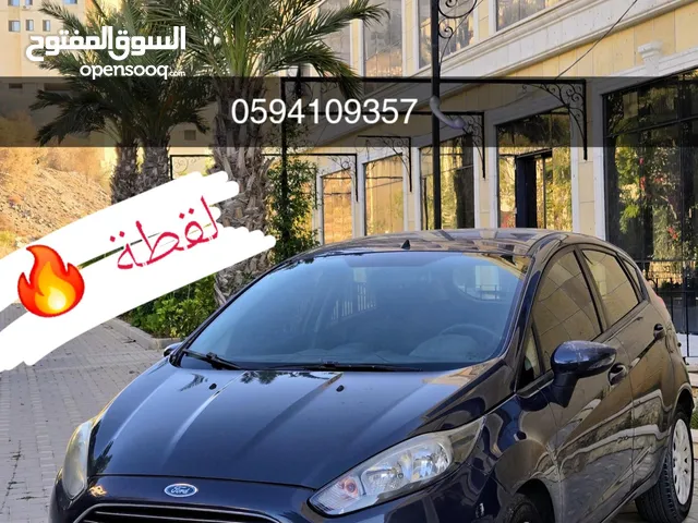 فورد فييستا 2014 سيارة لقطة مميزة من كل النواحي لون باطوني أصل شركة مميزة