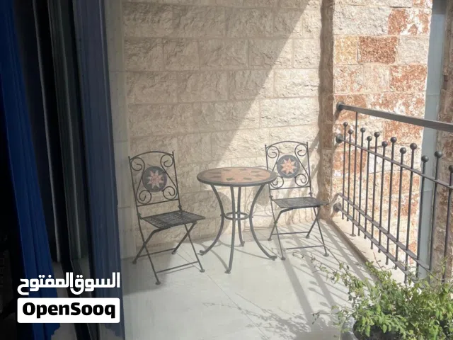160 m2 3 Bedrooms Apartments for Rent in Amman Jabal Al-Lweibdeh