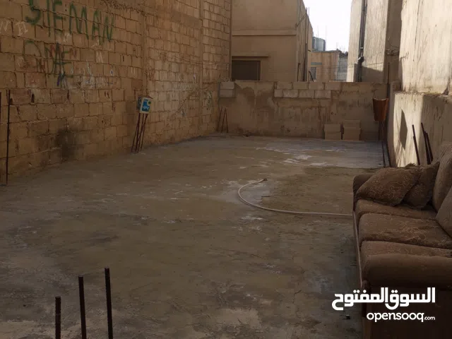 100 m2 3 Bedrooms Townhouse for Sale in Amman Marka Al Shamaliya