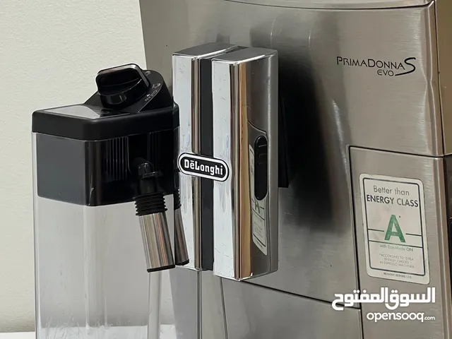 مكينة قهوة Delonghi Prima Donna S EVO نظيفة جداً