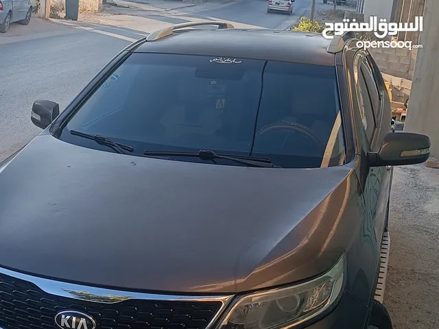 جيب كيا سورنتو موديل2014