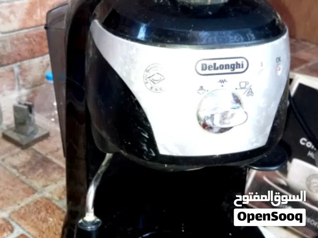 ماكينة اسبريسو وكابتشينو ديلونجي De'Longhi EC221 بحالة ممتازة