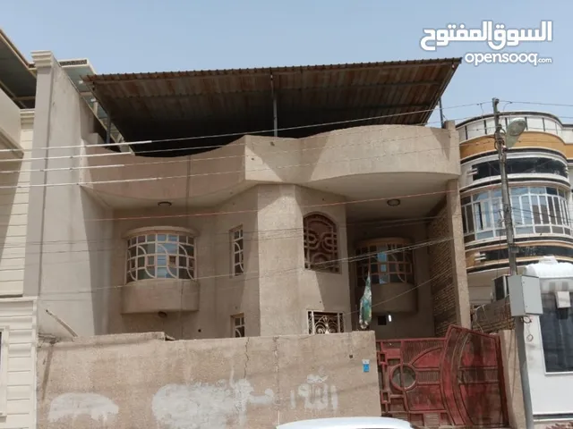 350 m2 4 Bedrooms Townhouse for Rent in Basra Asatidha