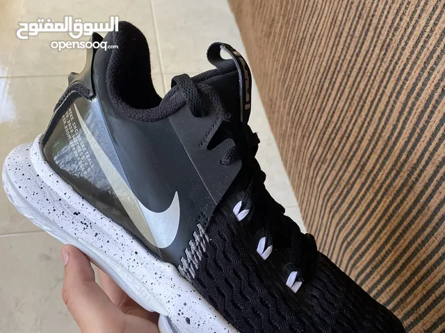 42.5 Sport Shoes in Amman