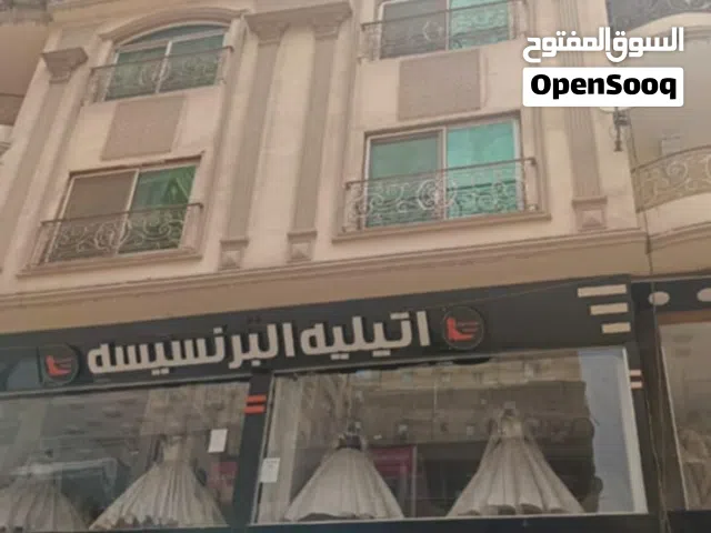 190 m2 3 Bedrooms Apartments for Sale in Giza Haram