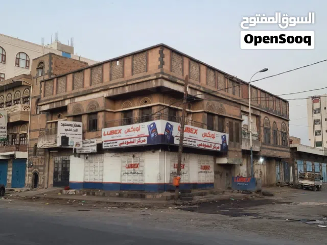 البيت للبيع في صنعاء الحصبه قبل جوله الحباري الشارع العام