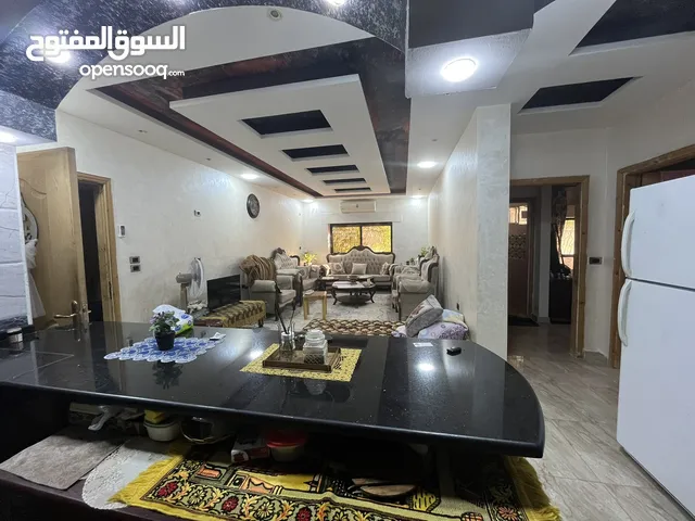 بيت للبيع المستعجل يمكن دفع دفعه اولى والباقي اقساط