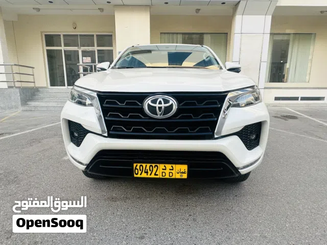 Toyota fortuner 2022
