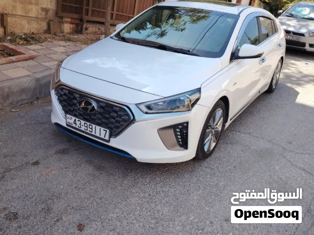 2017 هيونداي ايونيك Standard