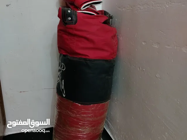 كيس ملاكمه استعمال اسبوع قماش اصلي مع السلاسل و كفوف جلد
