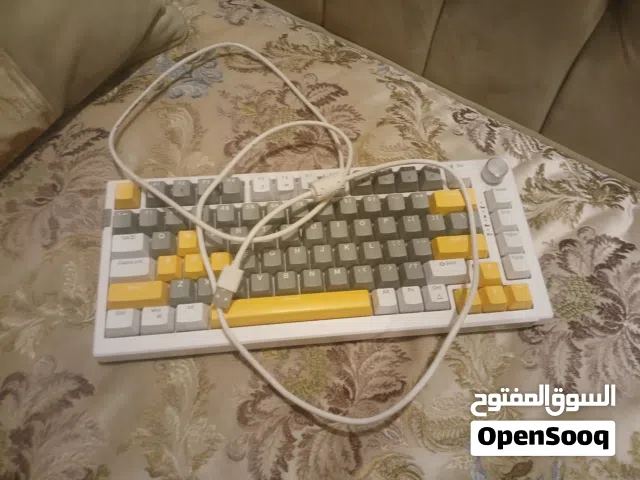 كيبورد مستعمل