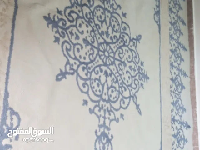بسعر مغري 4/4