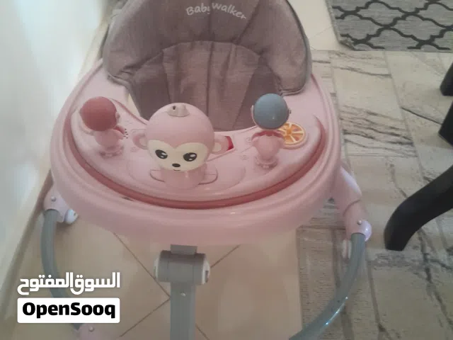 مشايه اطفال استعمال خفيف ماركه baby walker