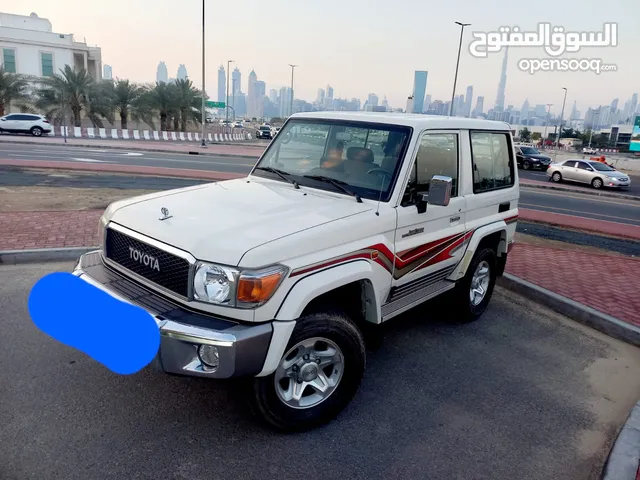 Toyota Land Cruiser 2016 in Dubai