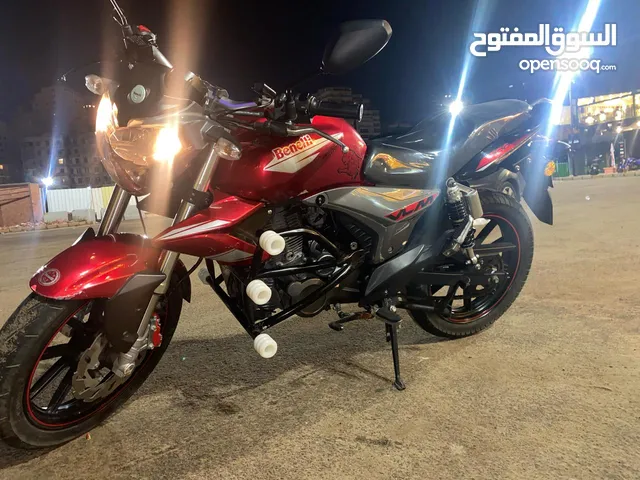 موتوسيكل بينلي 200 VLM موديل 2023 لون احمر 1 سلندر بنزين  رخصة حتى 16/11/2027