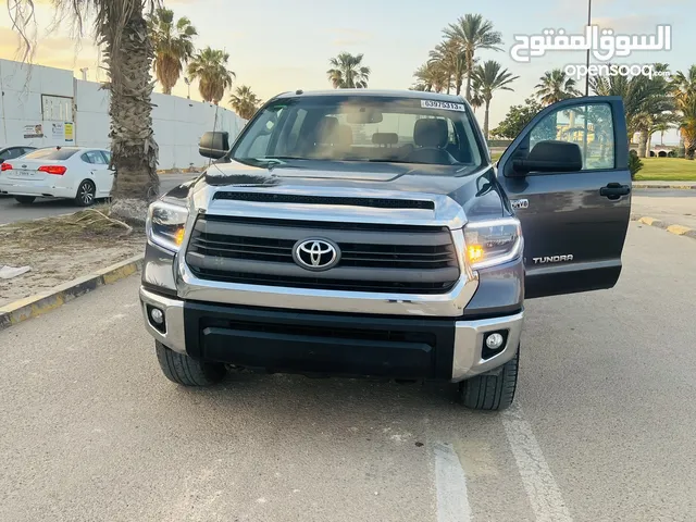 Toyota Tundra 2017 in Tripoli