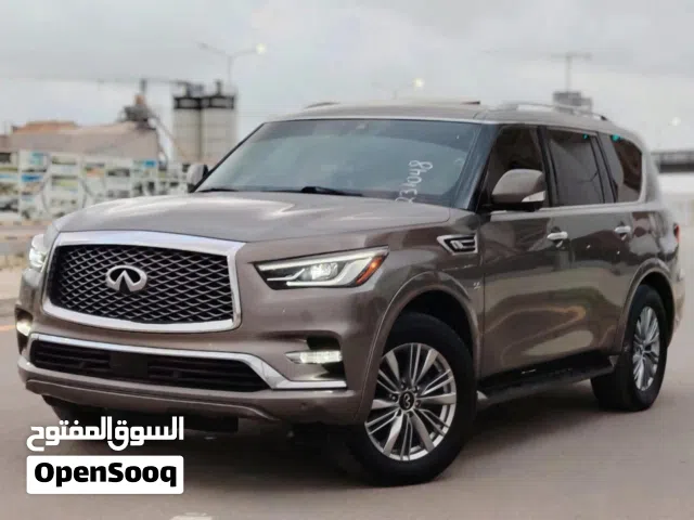 2019 إنفينيتي QX80 Luxe