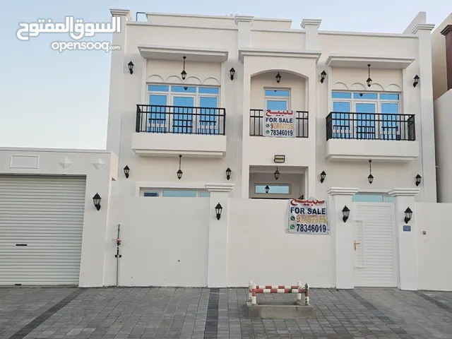 368m2 More than 6 bedrooms Villa for Sale in Muscat Al Maabilah