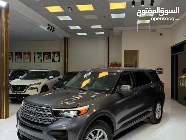 فورد اكسبلورر 2021 داخل بيج وكالة نظيف جدا شبه بدون حادث مع ضمان شامل على السيارة