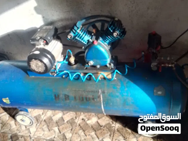 كمبريسه هواء 200لتر ايطالي كامل وع فحص وعليها ماتور كهرباء جديد 3حصان ملف انحاس وتعبئة سريعه