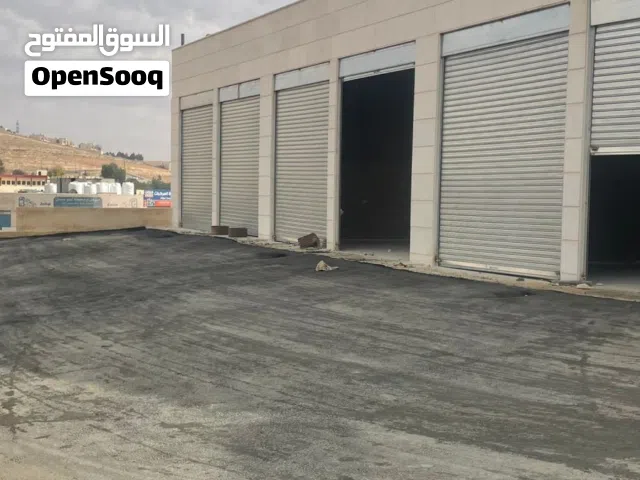 مصنع / مخازن للإيجار 686م – كهرباء 3 فاز – قرب ترخيص شمال عمان