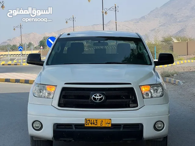 Toyota Tundra 2010 in Al Dakhiliya