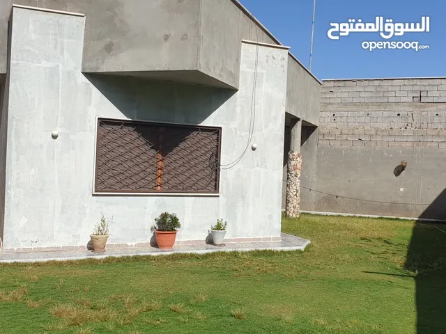 120 m2 2 Bedrooms Townhouse for Sale in Tripoli Ain Zara