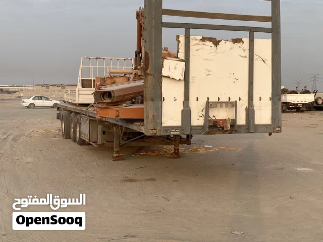 يوجد سطحات للبيع