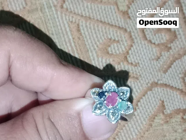 For sale silver ring from Thailand 925% all is gemstone for girl 100% original check then buy