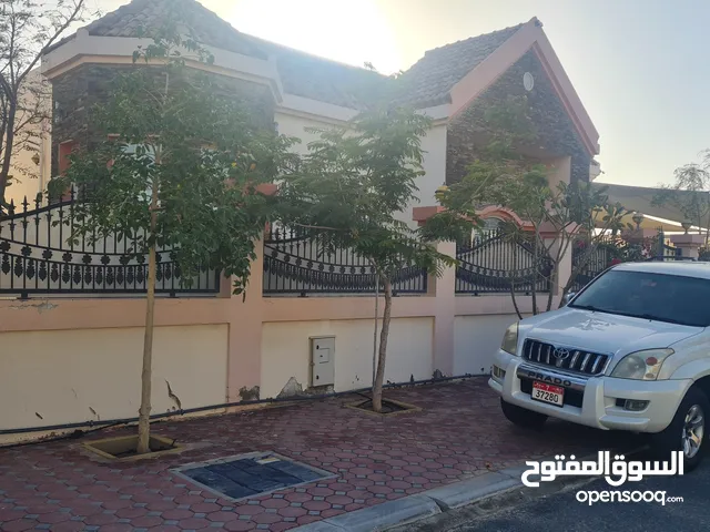 3500 ft 4 Bedrooms Villa for Sale in Dubai Al Warqa'a