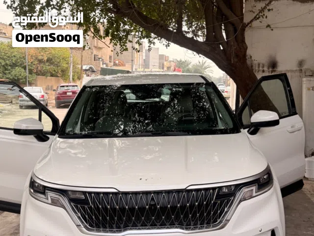 2023 كيا كرنفال Standard
