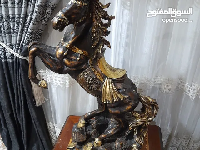 تحفه ديكور حصان مستعمل مستعمل نظيف السعرر: 25 وبي مجال