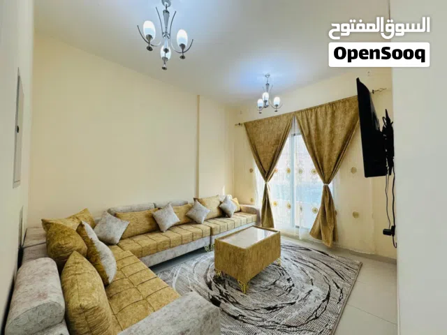 F3 / للايجار الشهري في عجمان الروضة 1 - غرفة وصالة 2 حمام وبالكونة - مفروشة فرش نظيف - شامل الفواتير