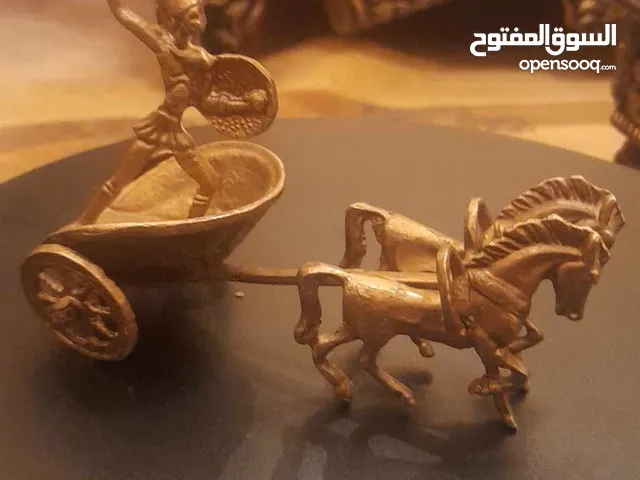 نوادر نحاسيات وقطع اثرية مميزة للبيع