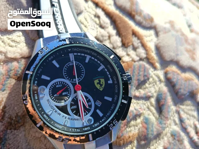 ساعة من نوع فيراري Ferrari