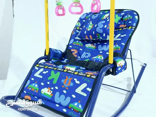 كرسي هزاز للأطفال
