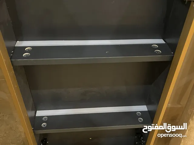 صيدلية للبيع