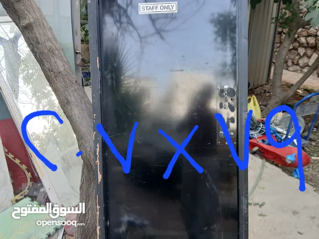 ابواب خشب مع حلوق مستعمل بحاله جيده سعر الباب مع الحلق